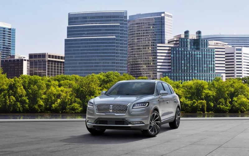 Lincoln Nautilus vs. Cadillac XT5 Narragansett, RI Flood Lincoln of